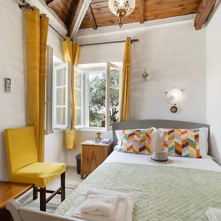 Giannis Mountain House * Aigio