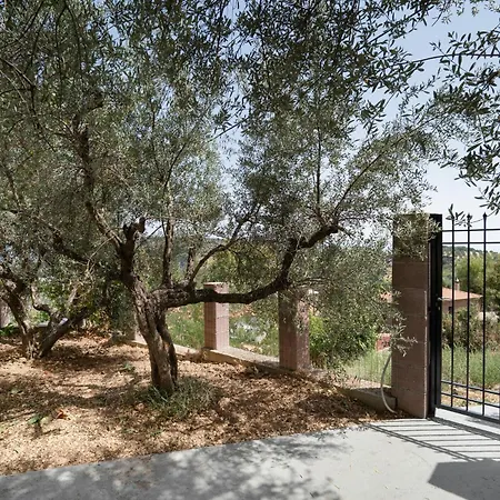 Landsted Giannis Mountain House Aigio